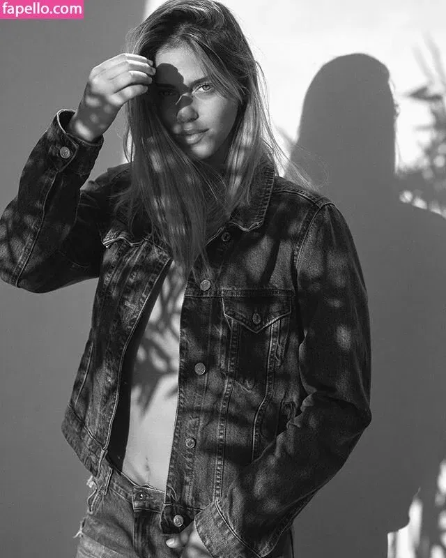 Ruth Benaim Onlyfans Photo Gallery 