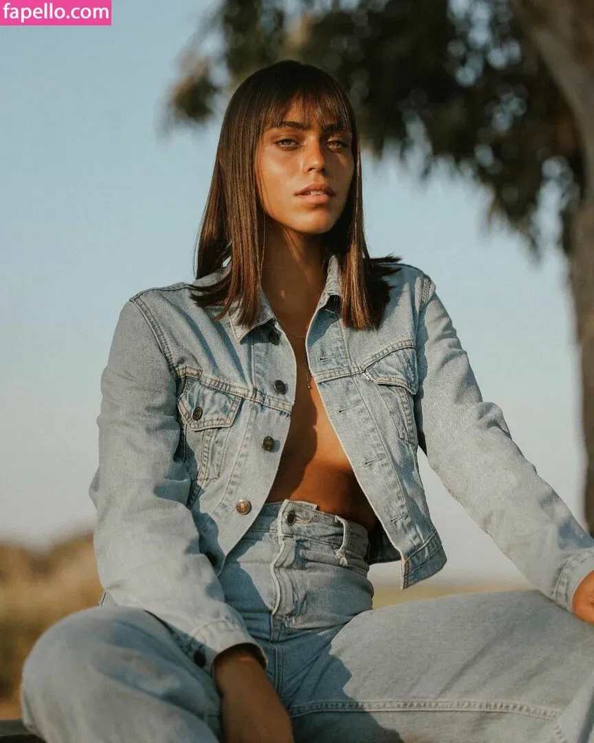 Ruth Benaim Onlyfans Photo Gallery 