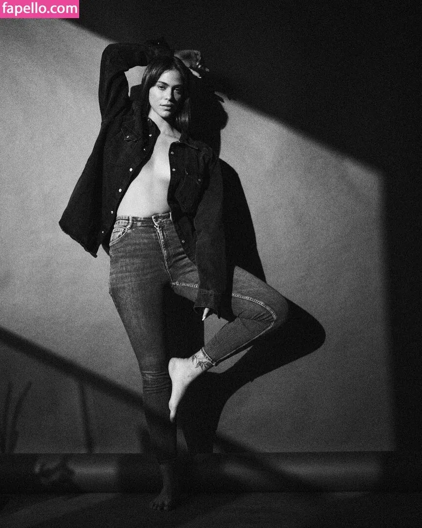 Ruth Benaim Onlyfans Photo Gallery 