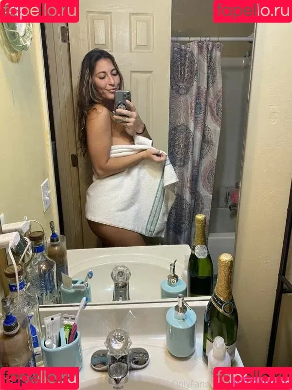 Mermaid Baby Onlyfans Photo Gallery 