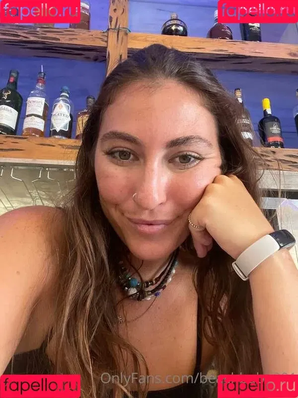 Mermaid Baby Onlyfans Photo Gallery 