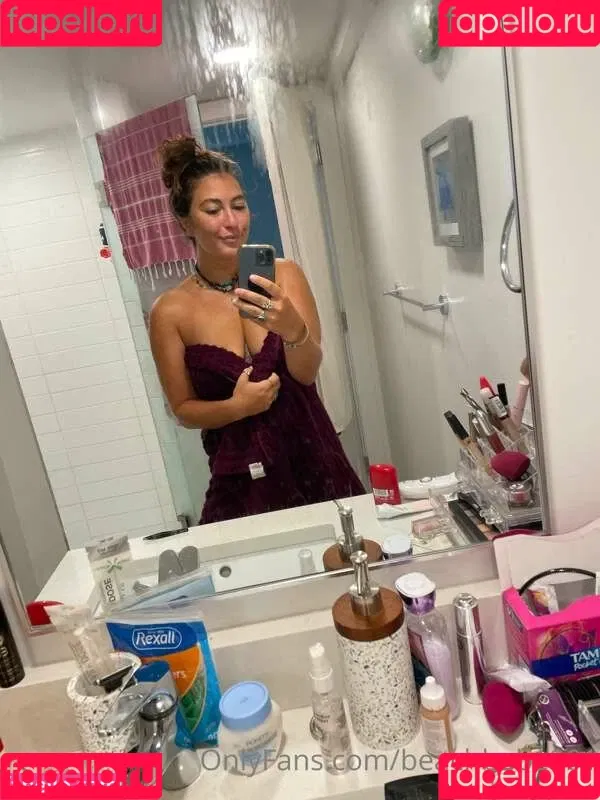 Mermaid Baby Onlyfans Photo Gallery 