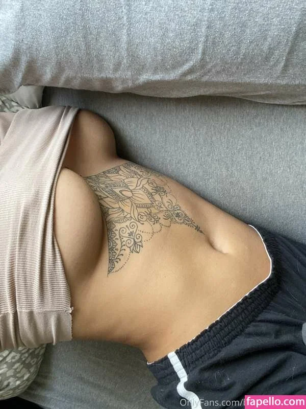 Mermaid Baby Onlyfans Photo Gallery 