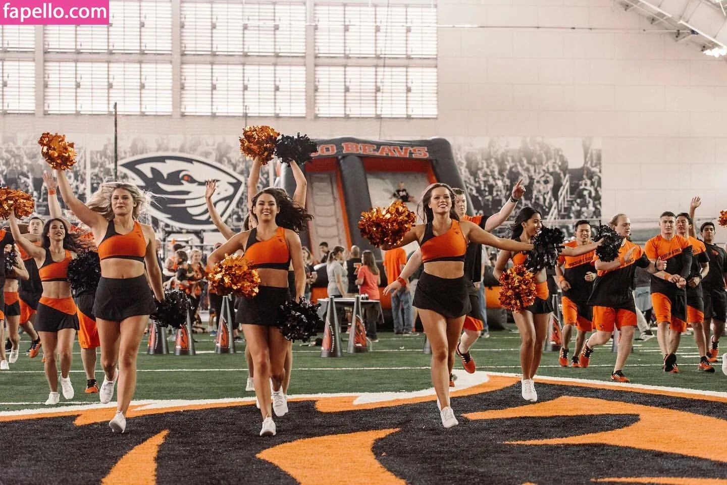 Taylor Johnson Cheer Onlyfans Photo Gallery 