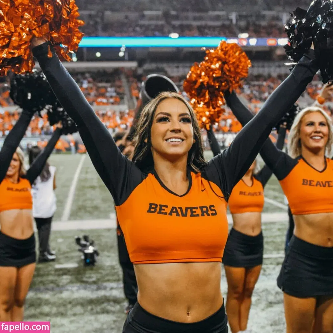 Taylor Johnson Cheer Onlyfans Photo Gallery 