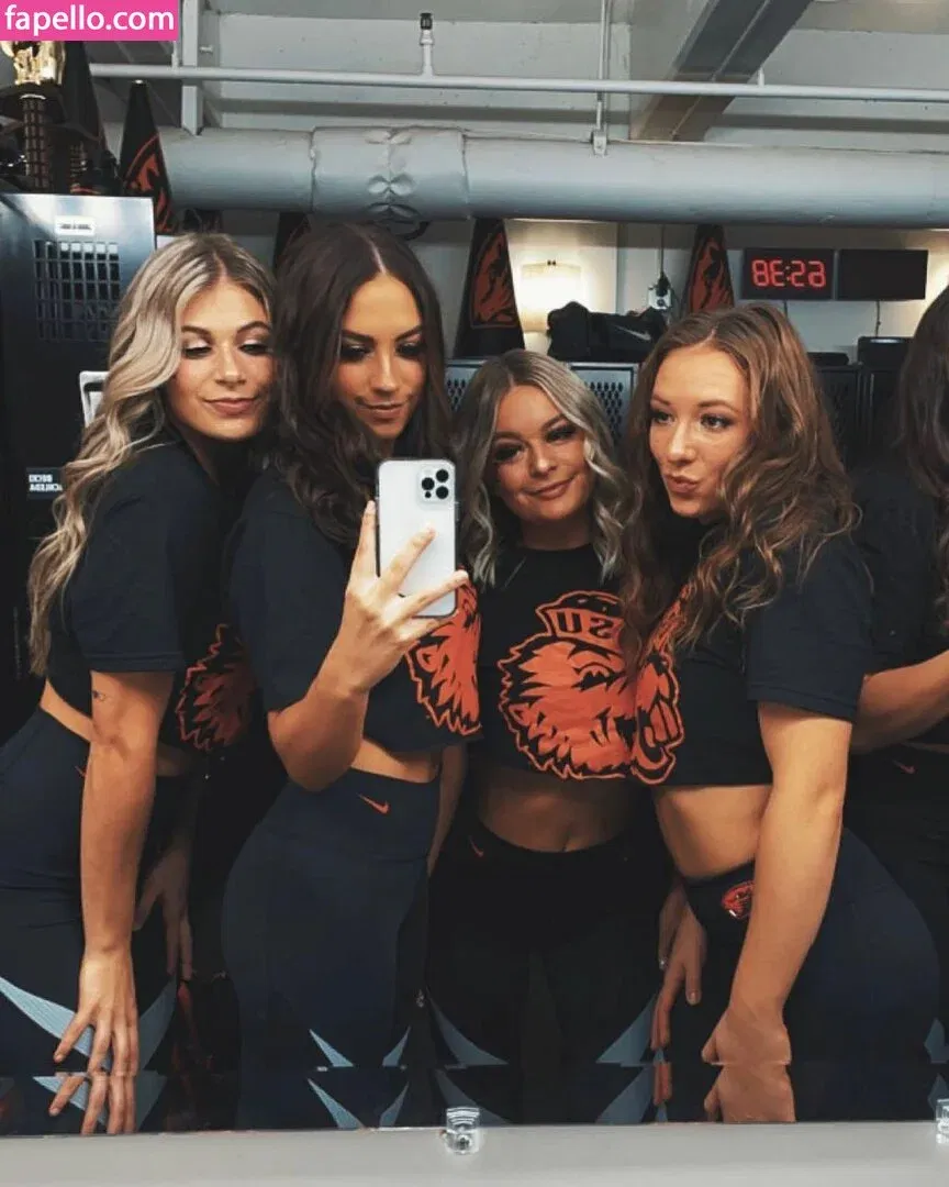 Taylor Johnson Cheer Onlyfans Photo Gallery 