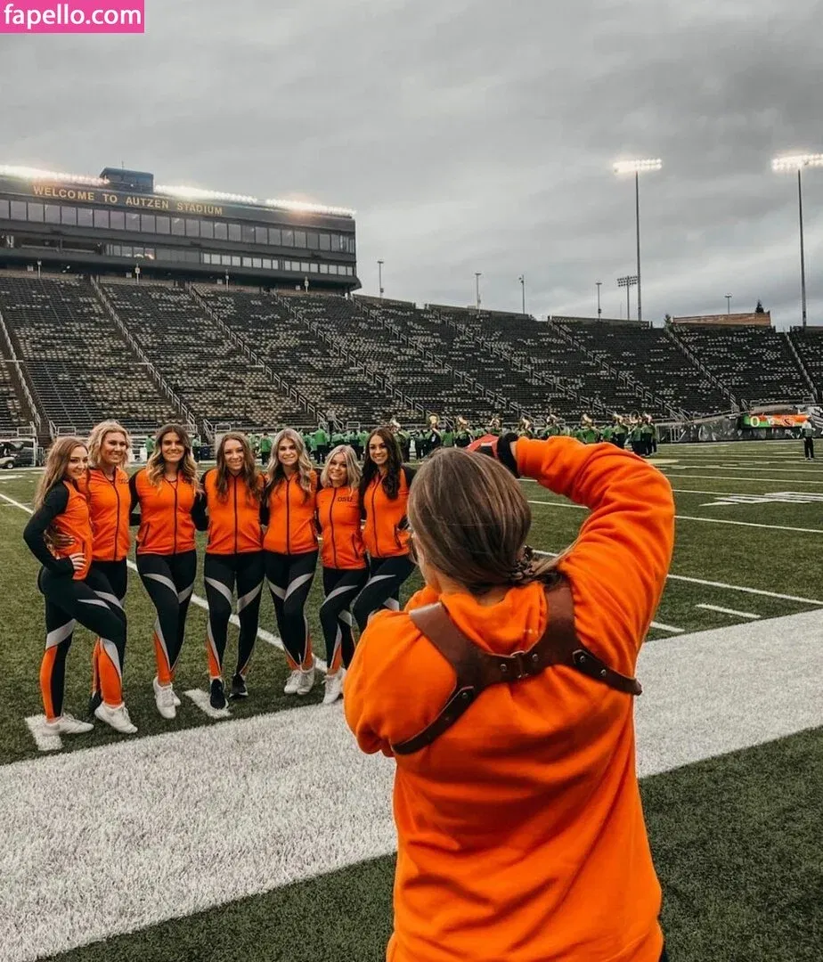 Taylor Johnson Cheer Onlyfans Photo Gallery 