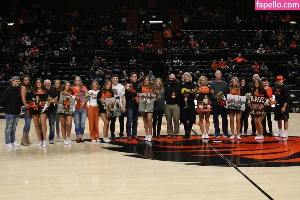 Taylor Johnson Cheer Onlyfans Photo Gallery 