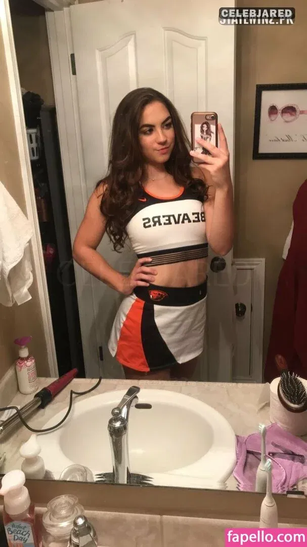 Taylor Johnson Cheer Onlyfans Photo Gallery 