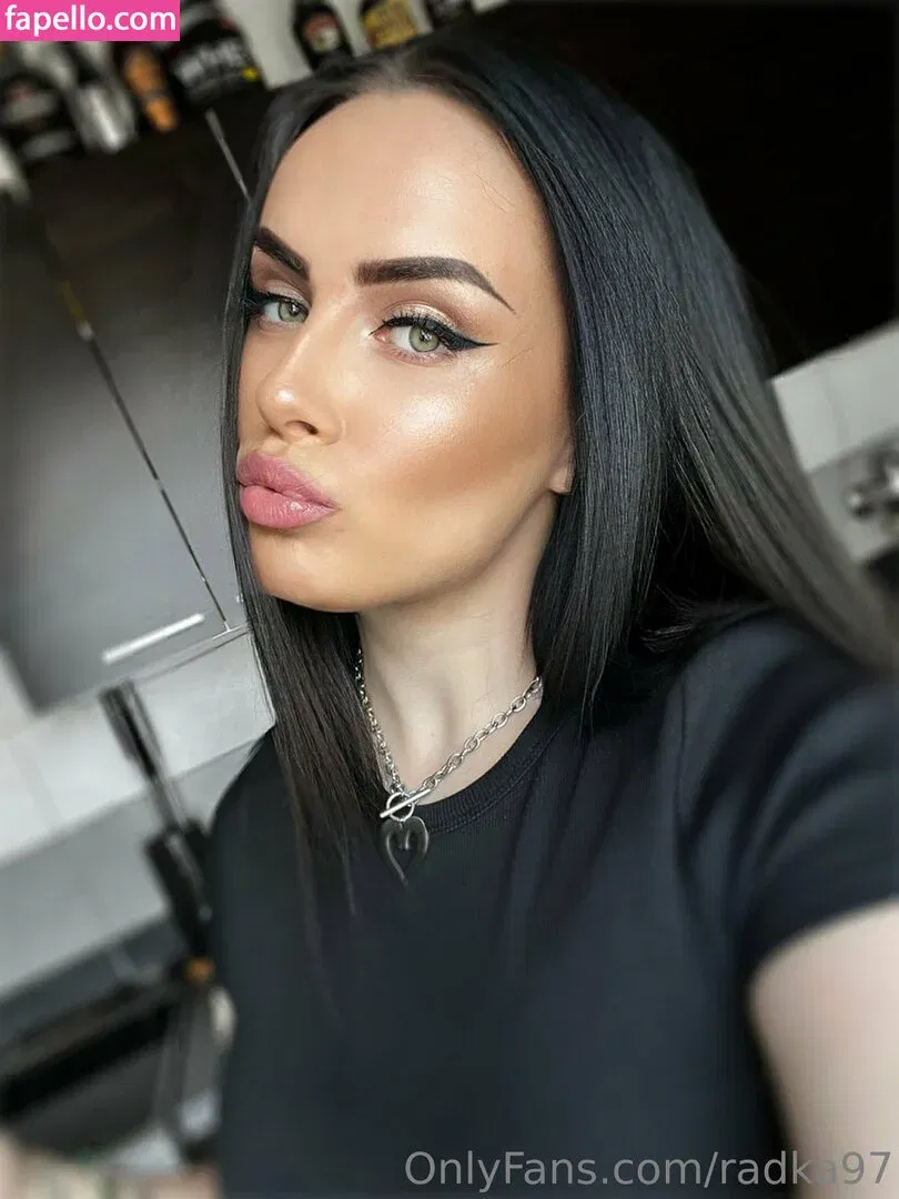 radka97 Onlyfans Photo Gallery 