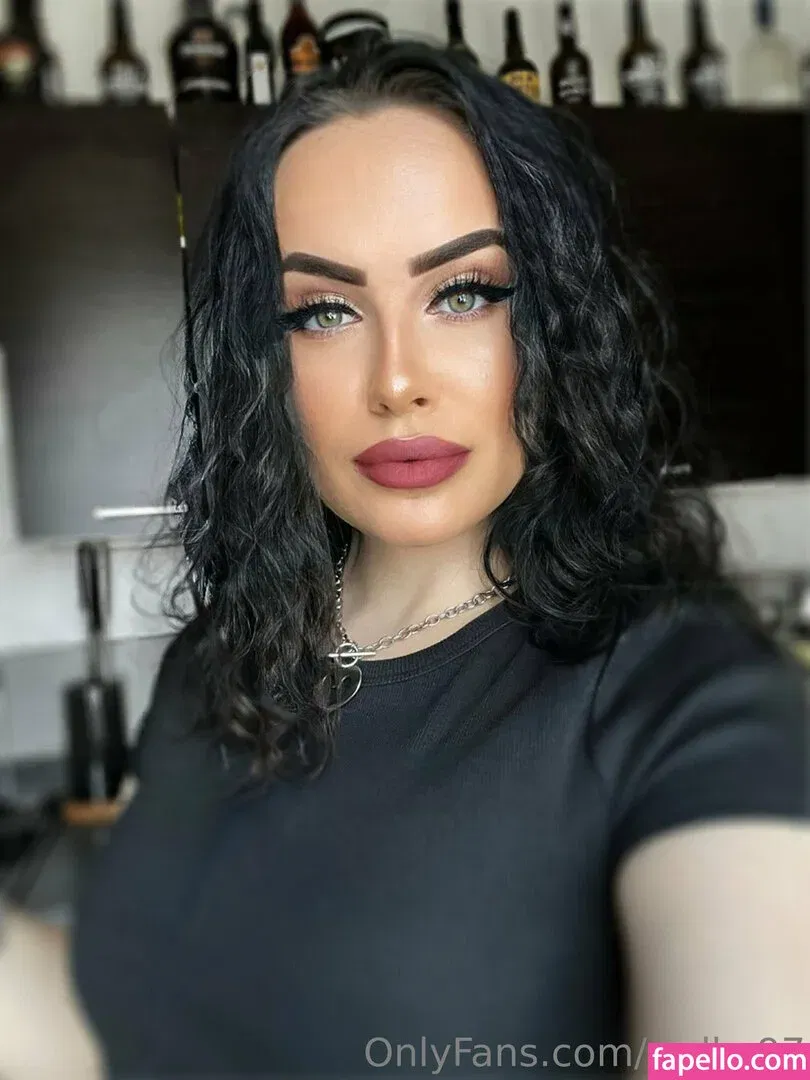 radka97 Onlyfans Photo Gallery 