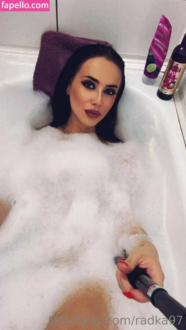 radka97 Onlyfans Photo Gallery 