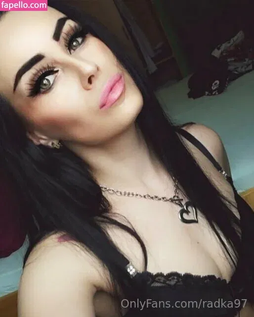 radka97 Onlyfans Photo Gallery 