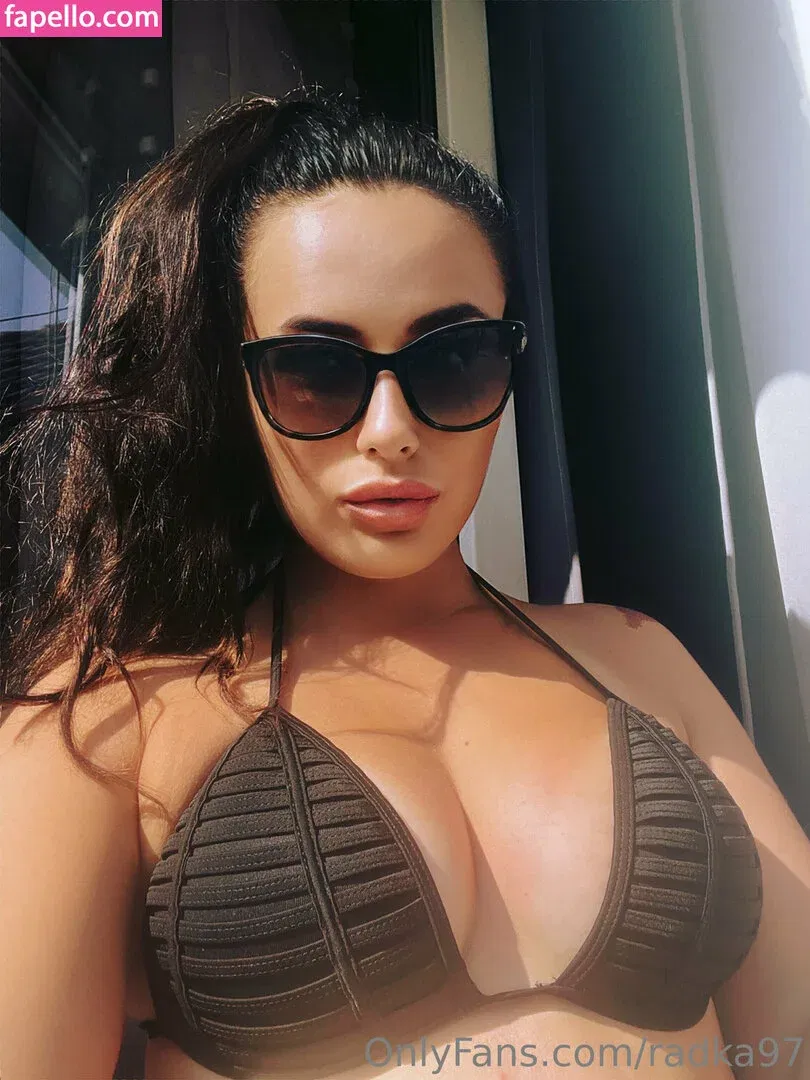 radka97 Onlyfans Photo Gallery 