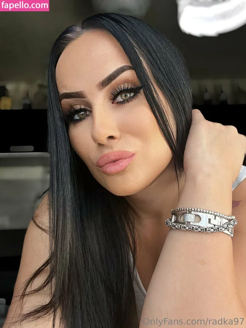 radka97 Onlyfans Photo Gallery 
