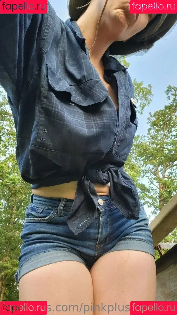 pinkplushieplants Onlyfans Photo Gallery 