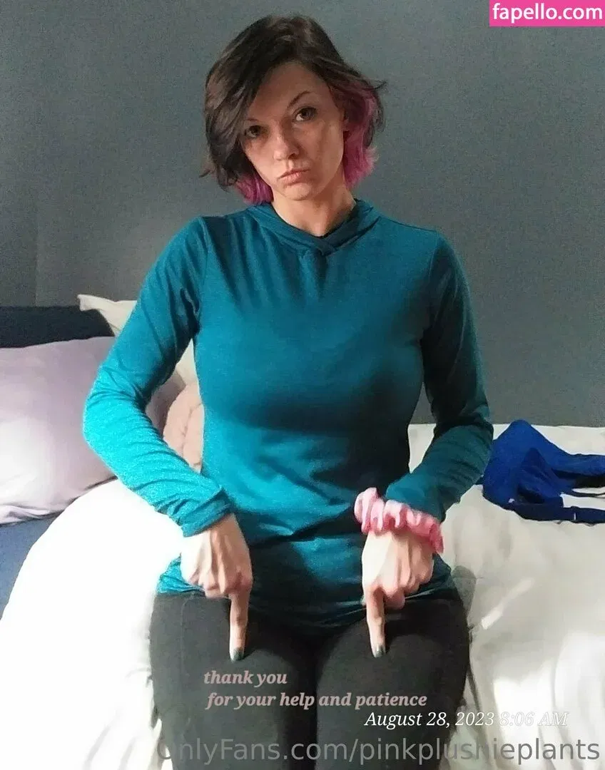 pinkplushieplants Onlyfans Photo Gallery 