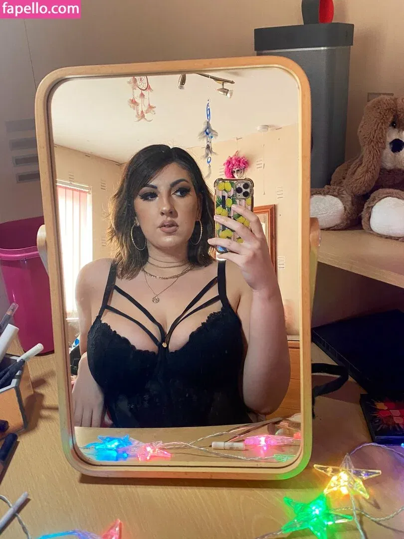 Eva Elizabeth Onlyfans Photo Gallery 