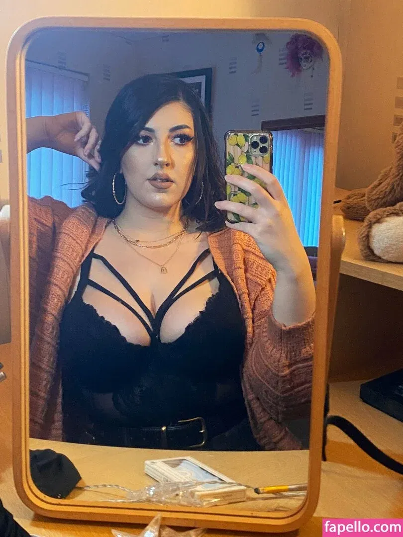 Eva Elizabeth Onlyfans Photo Gallery 