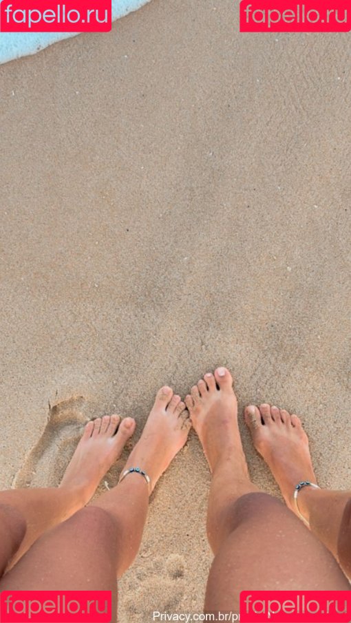 Nanda C Santos Onlyfans Photo Gallery 