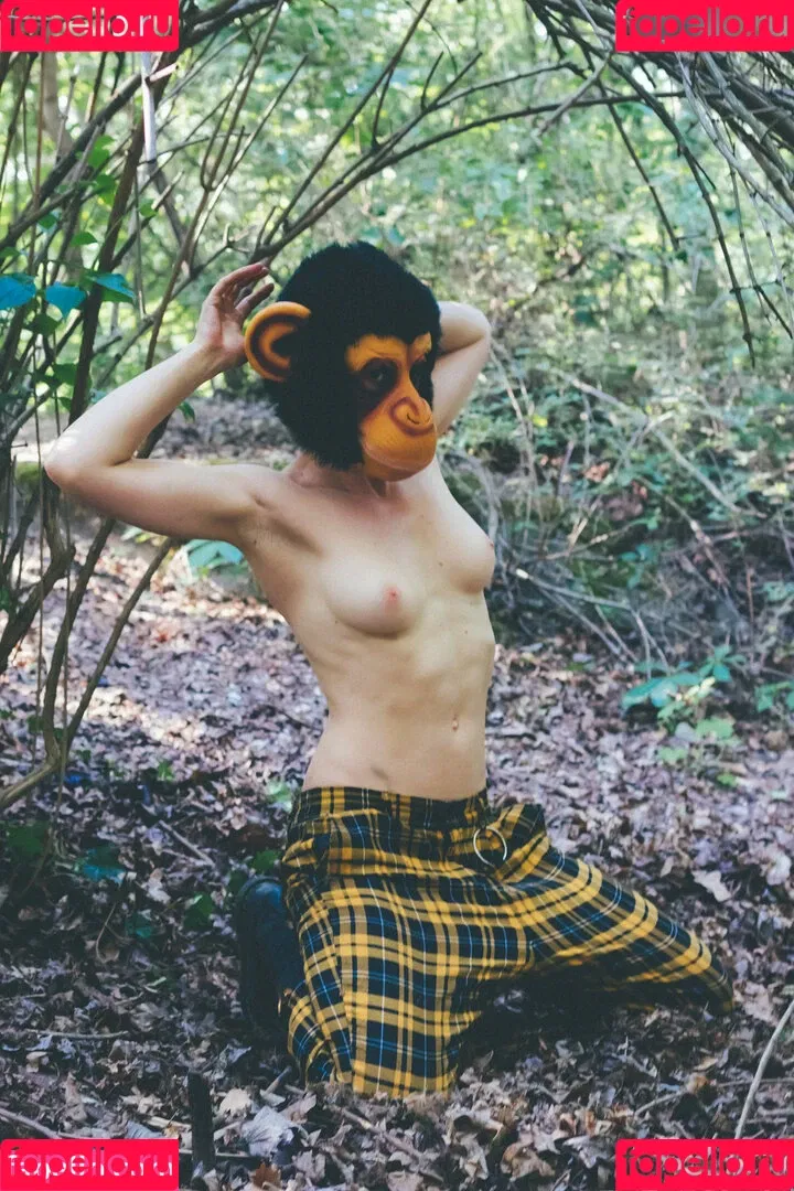 Muriel la Roja Onlyfans Photo Gallery 