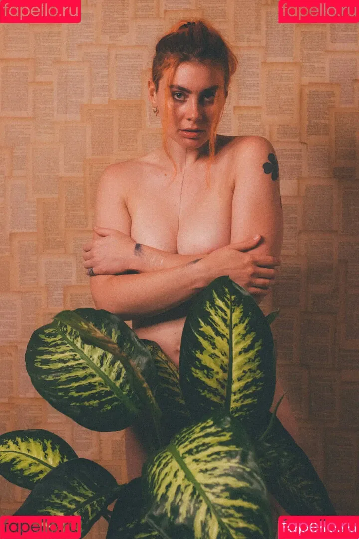 Muriel la Roja Onlyfans Photo Gallery 
