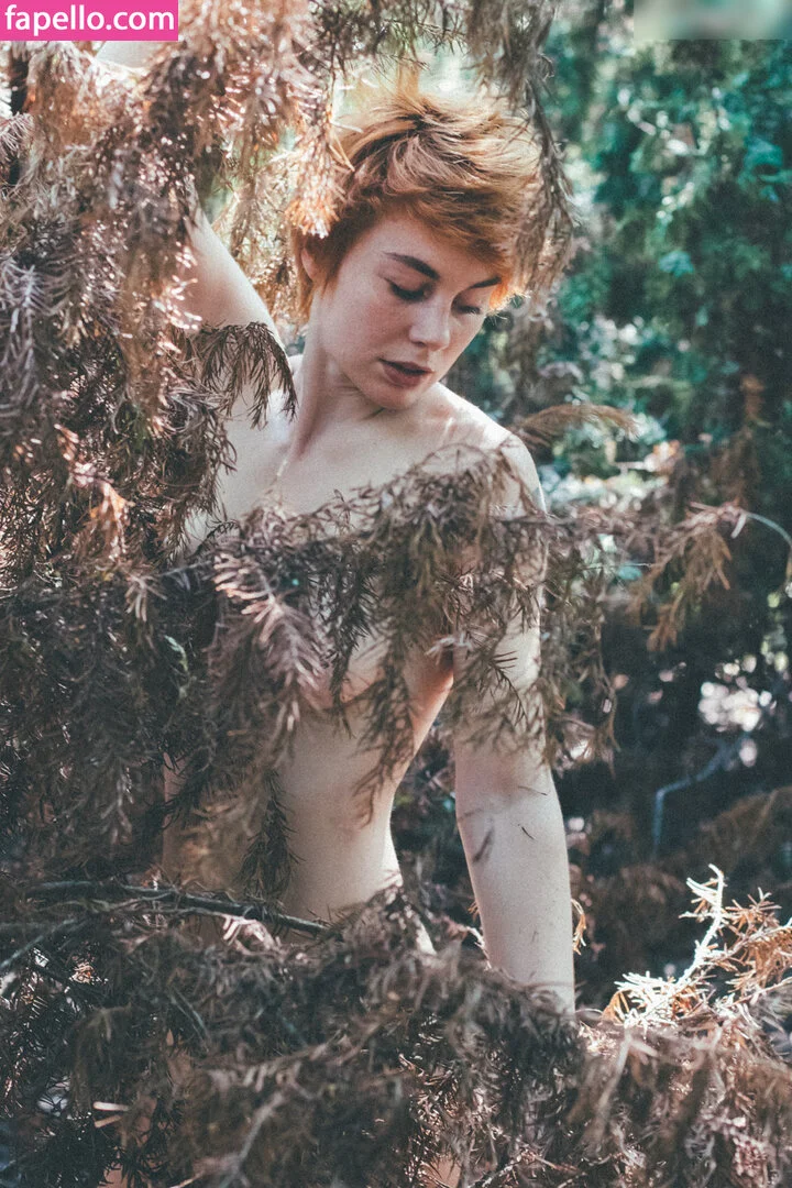 Muriel la Roja Onlyfans Photo Gallery 