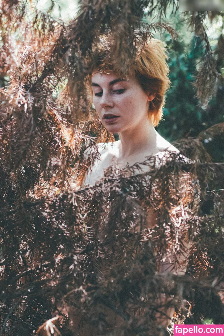 Muriel la Roja Onlyfans Photo Gallery 