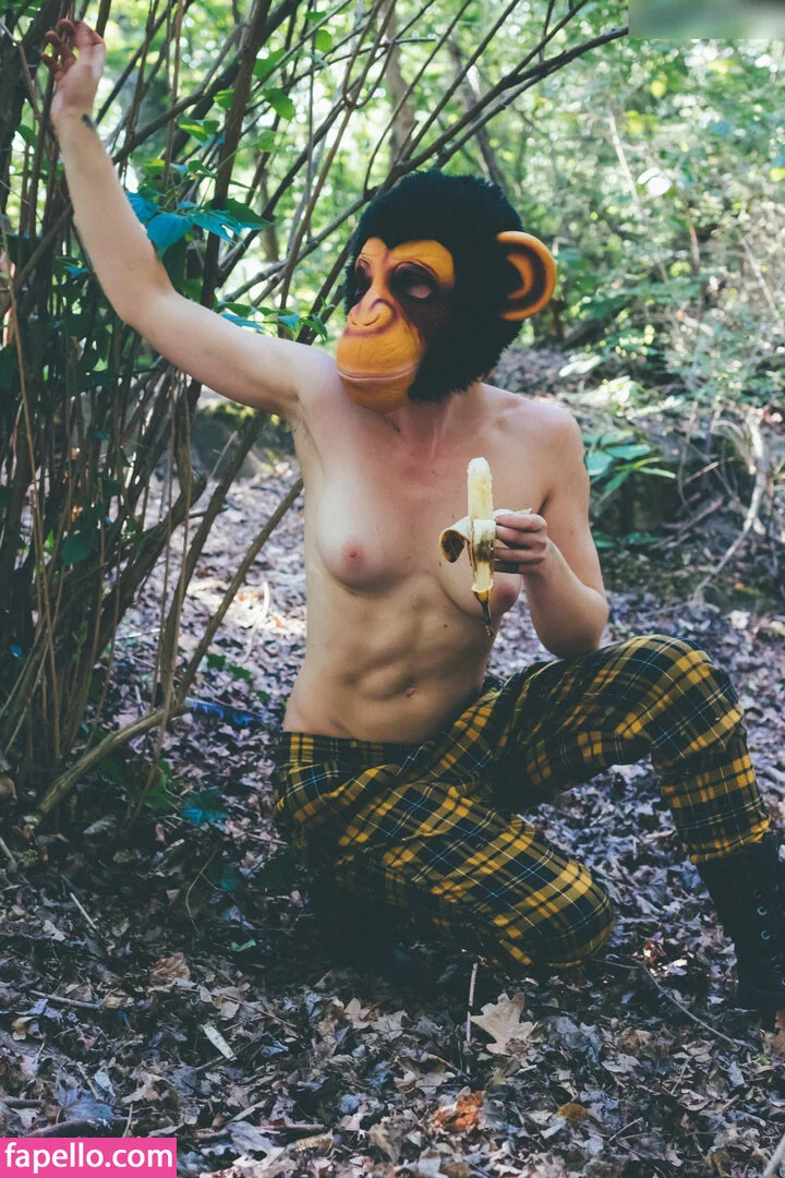 Muriel la Roja Onlyfans Photo Gallery 