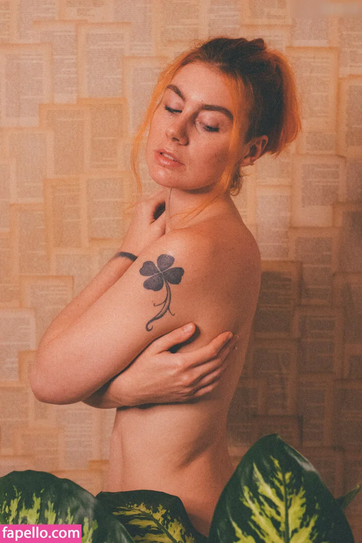 Muriel la Roja Onlyfans Photo Gallery 