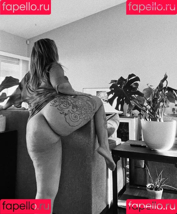 mommymarshmallow1897 Onlyfans Photo Gallery 
