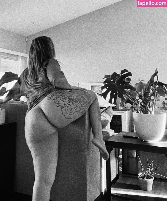 mommymarshmallow1897 Onlyfans Photo Gallery 