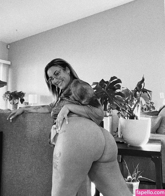 mommymarshmallow1897 Onlyfans Photo Gallery 