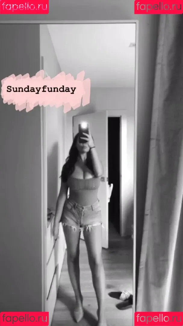 Darcy Buchan Onlyfans Photo Gallery 