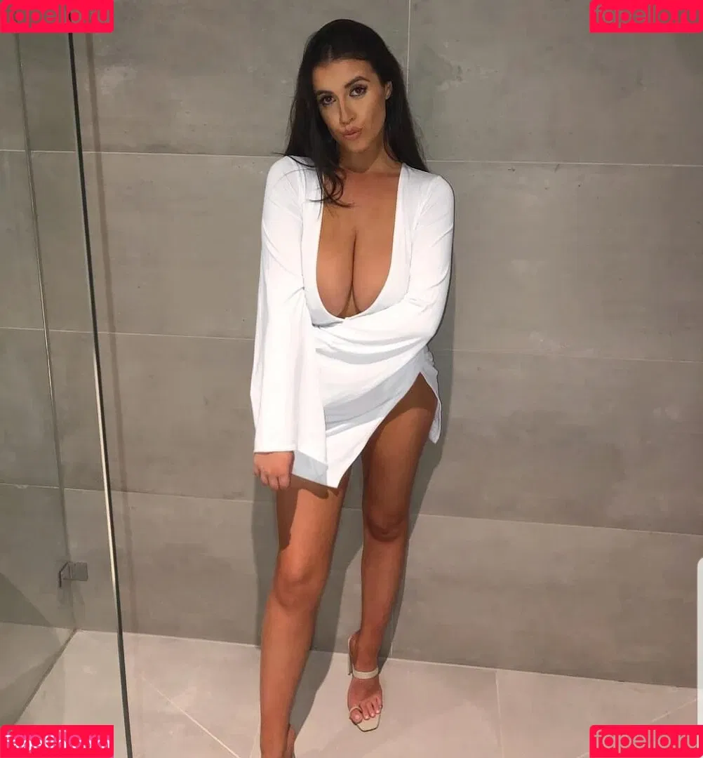 Darcy Buchan Onlyfans Photo Gallery 
