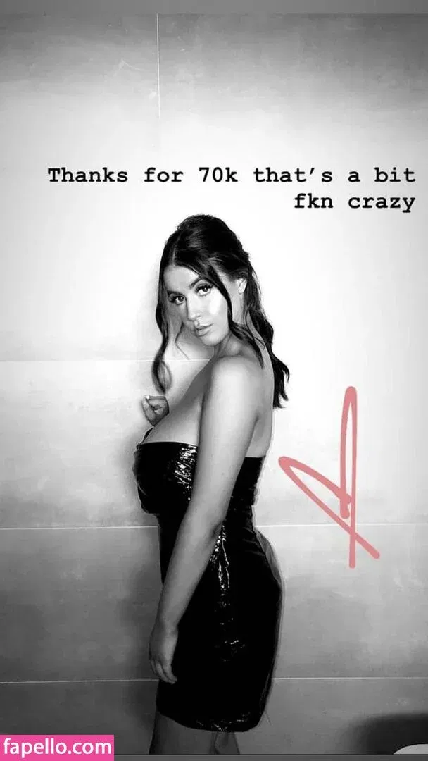 Darcy Buchan Onlyfans Photo Gallery 