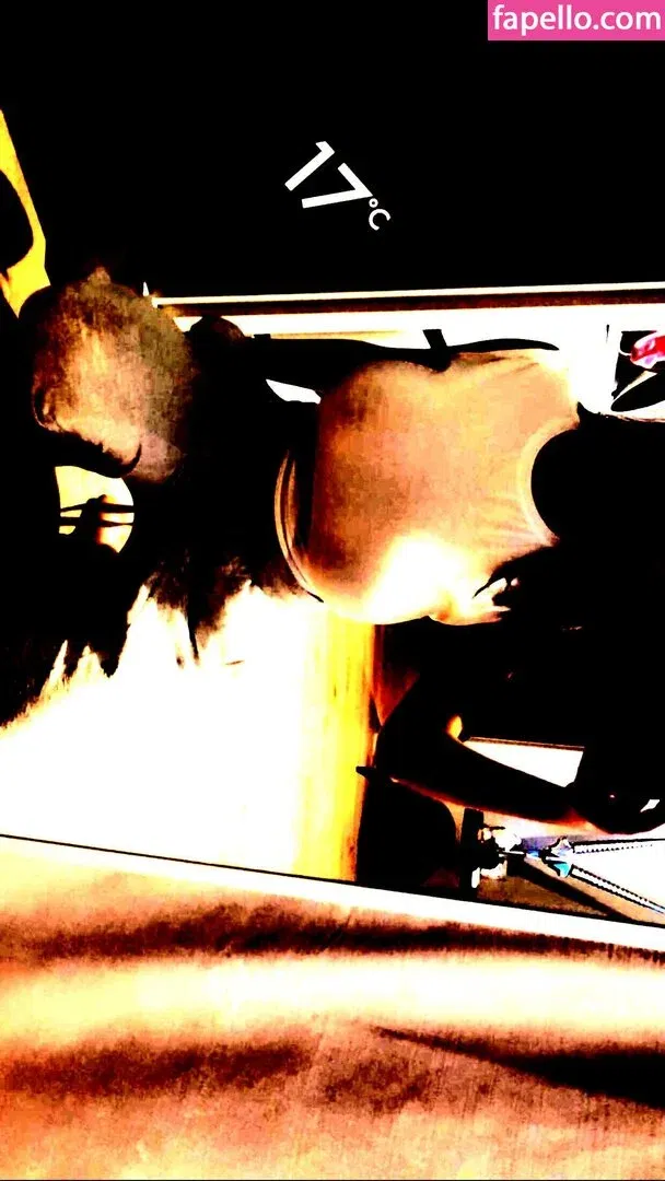 Darcy Buchan Onlyfans Photo Gallery 