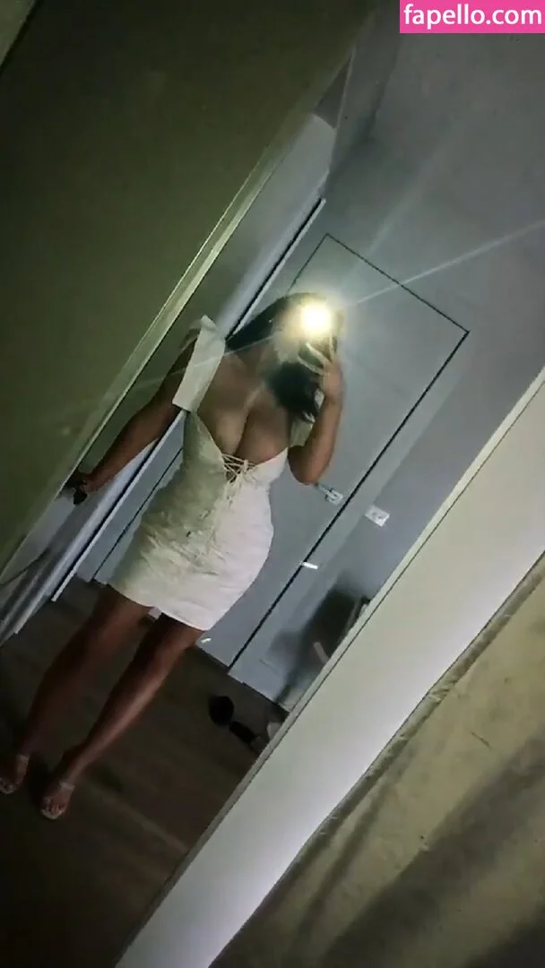 Darcy Buchan Onlyfans Photo Gallery 