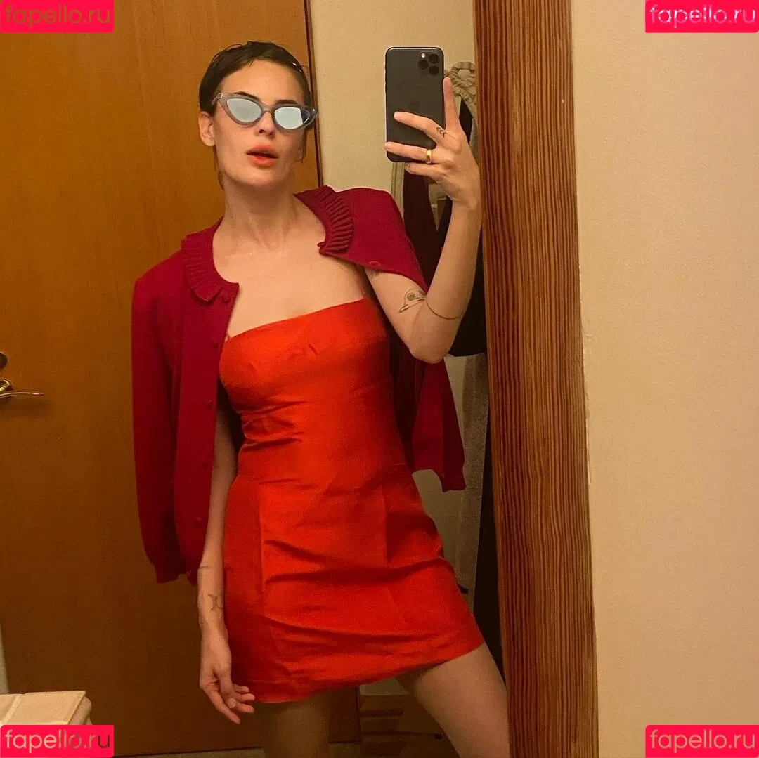 Tallulah Willis Onlyfans Photo Gallery 