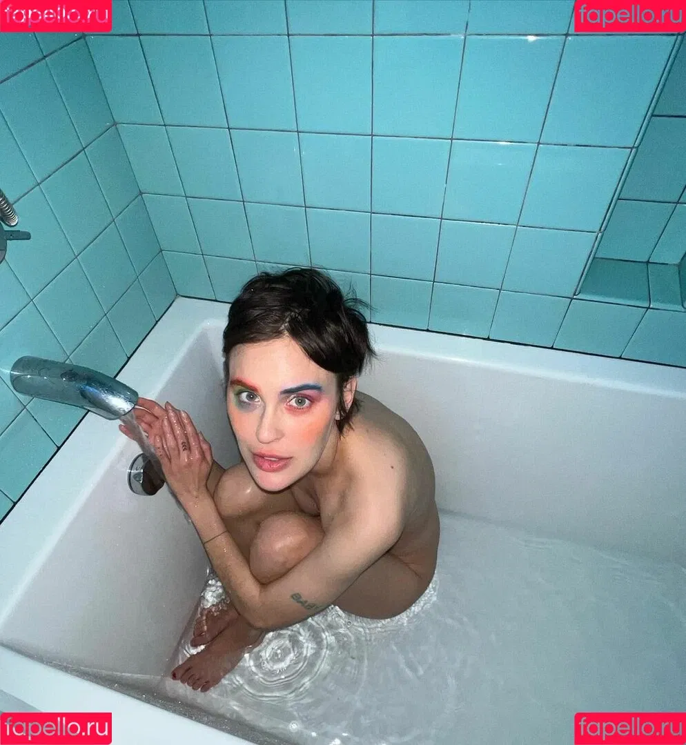 Tallulah Willis Onlyfans Photo Gallery 