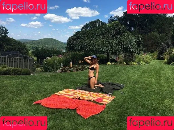 Tallulah Willis Onlyfans Photo Gallery 