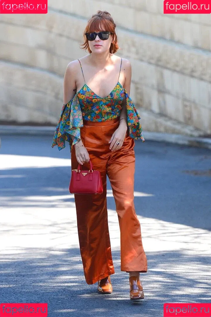 Tallulah Willis Onlyfans Photo Gallery 