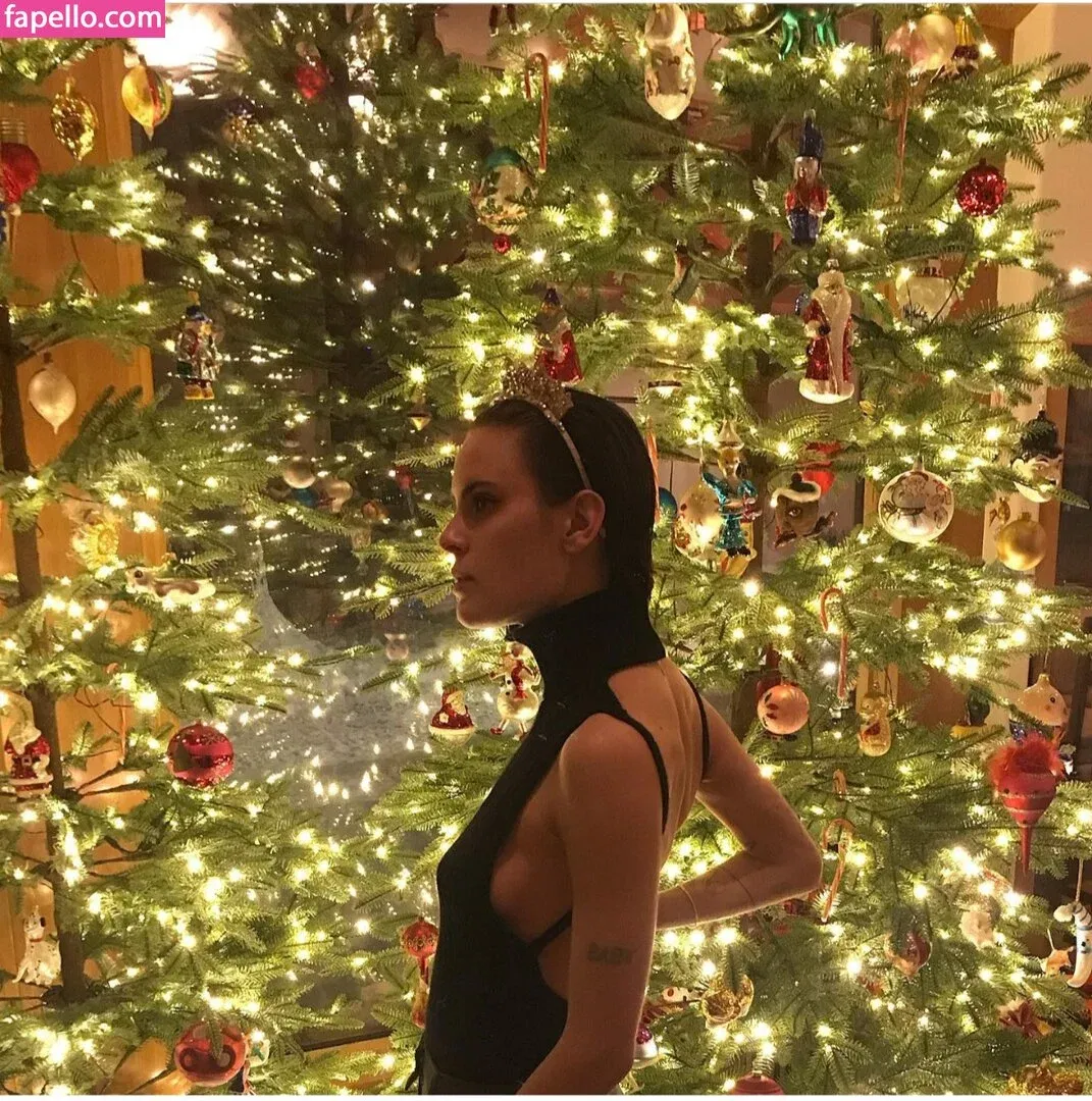 Tallulah Willis Onlyfans Photo Gallery 