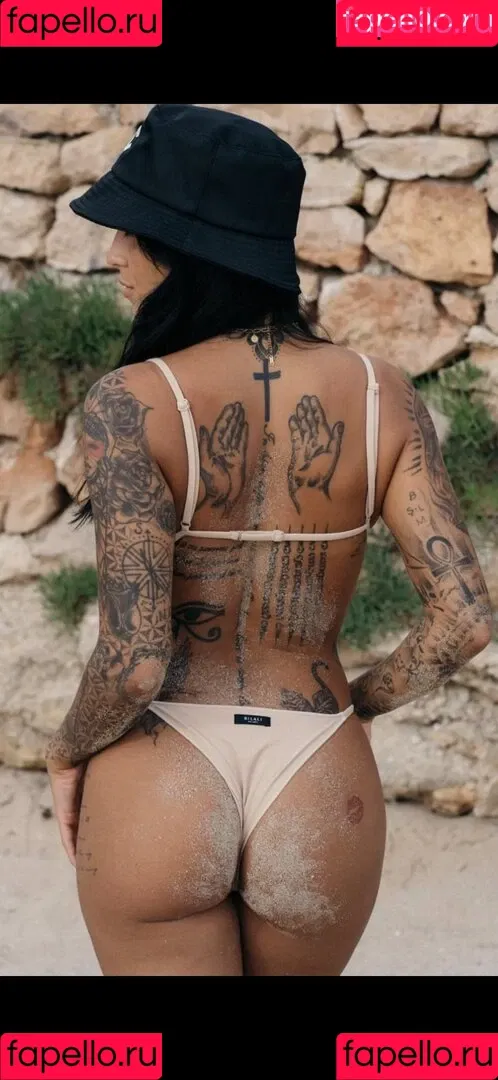 malvareezz Onlyfans Photo Gallery 