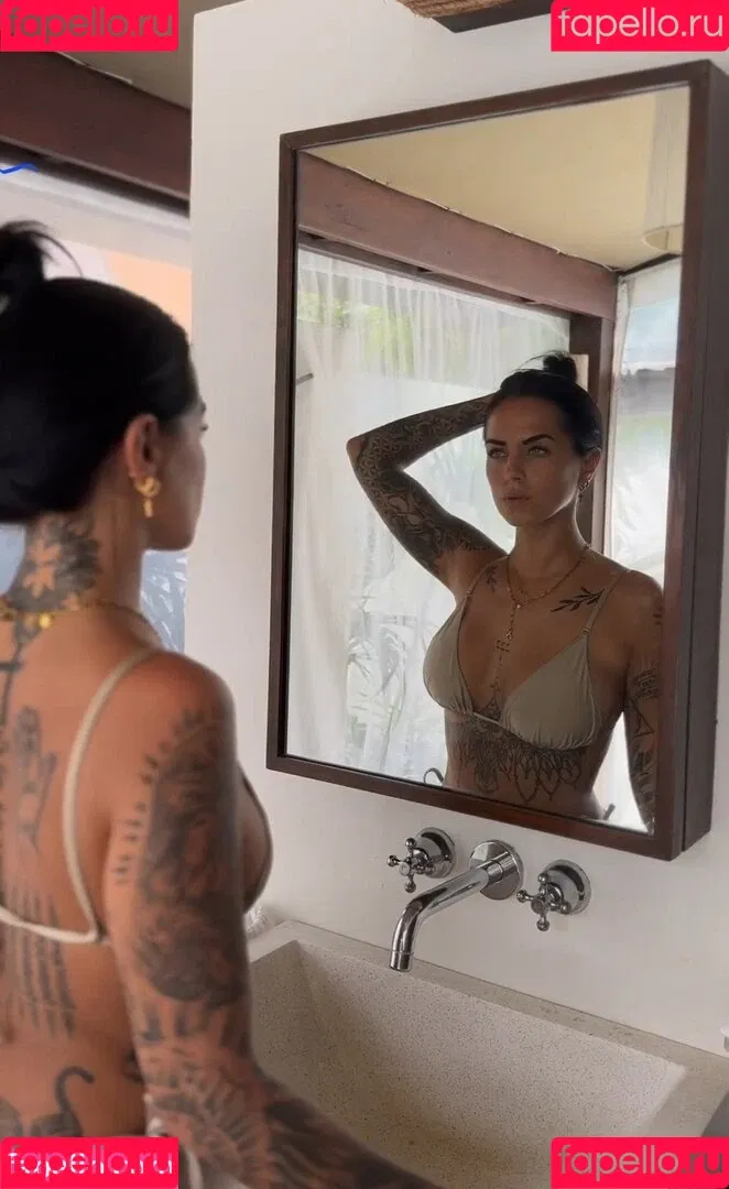 malvareezz Onlyfans Photo Gallery 