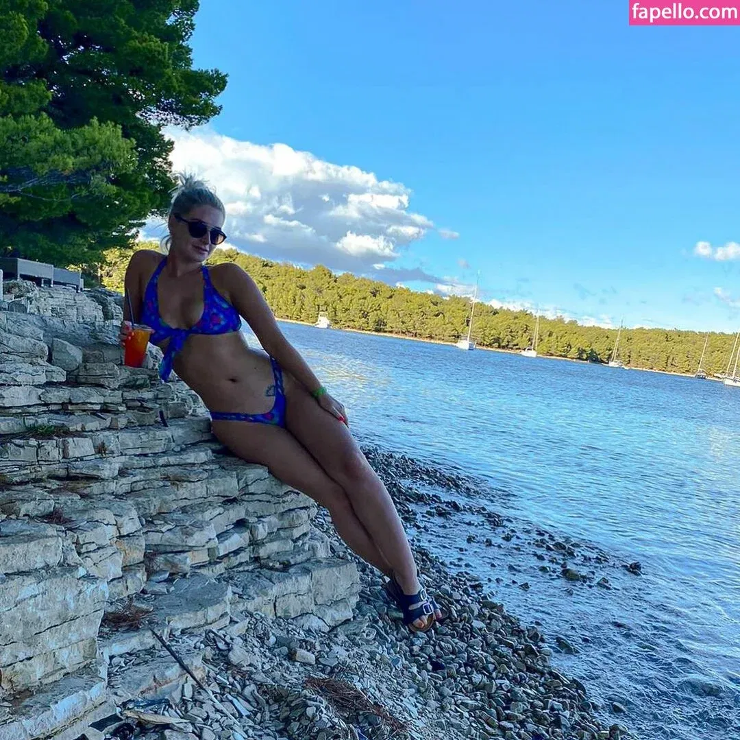 Jess Davies Onlyfans Photo Gallery 