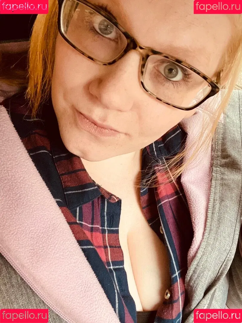 1279 Onlyfans Photo Gallery 