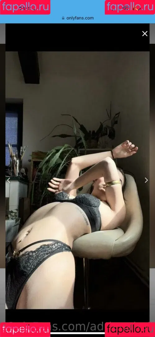 1279 Onlyfans Photo Gallery 