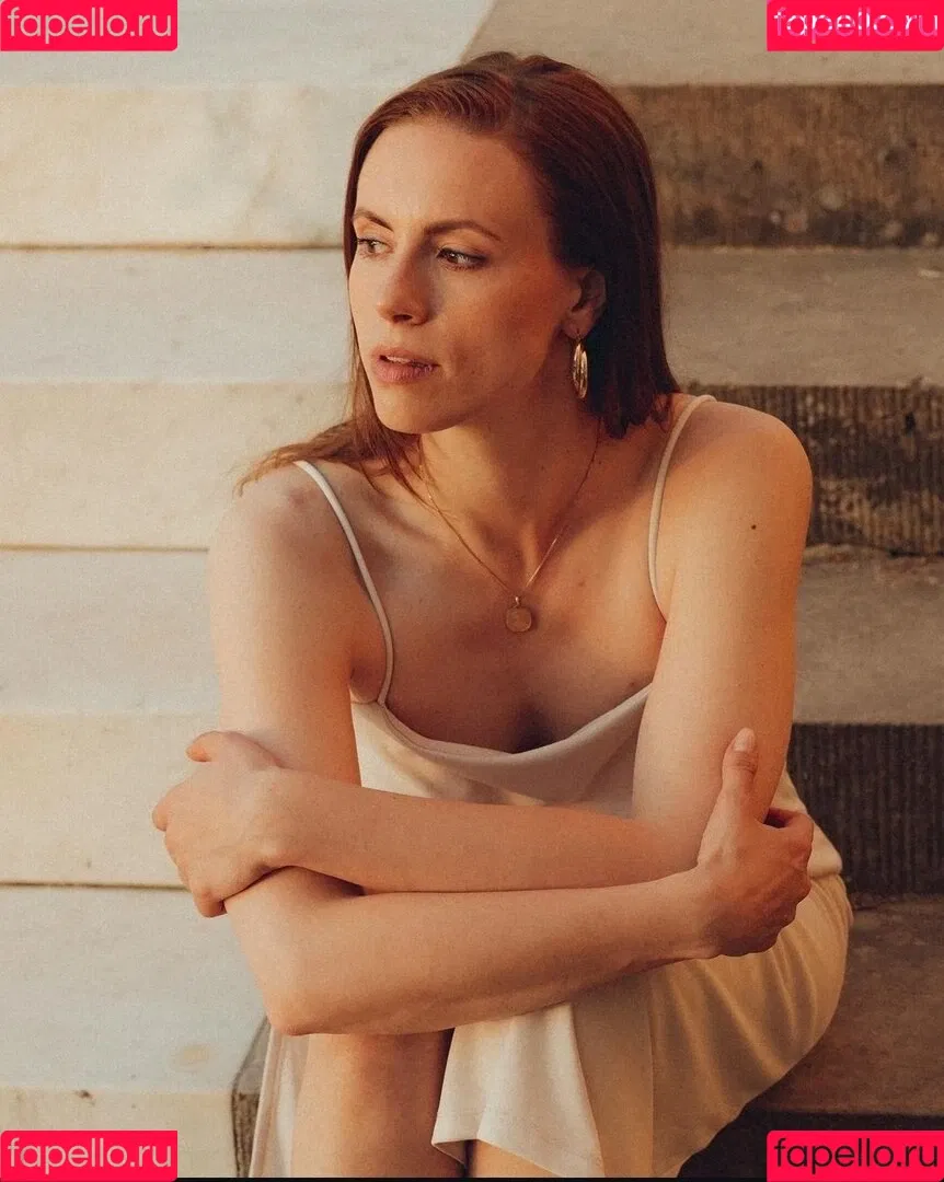 Lara Dandelion Seibert Onlyfans Photo Gallery 