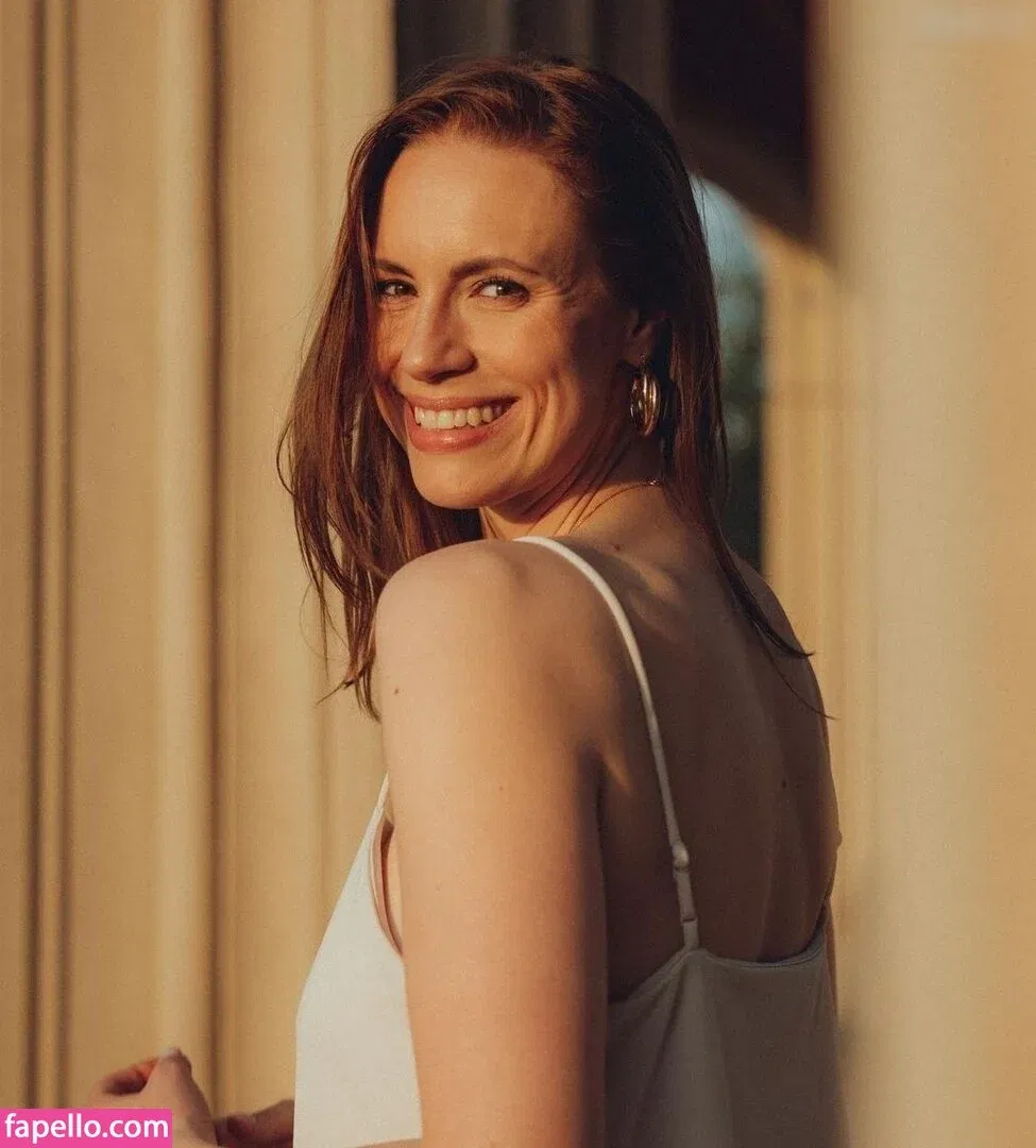 Lara Dandelion Seibert Onlyfans Photo Gallery 